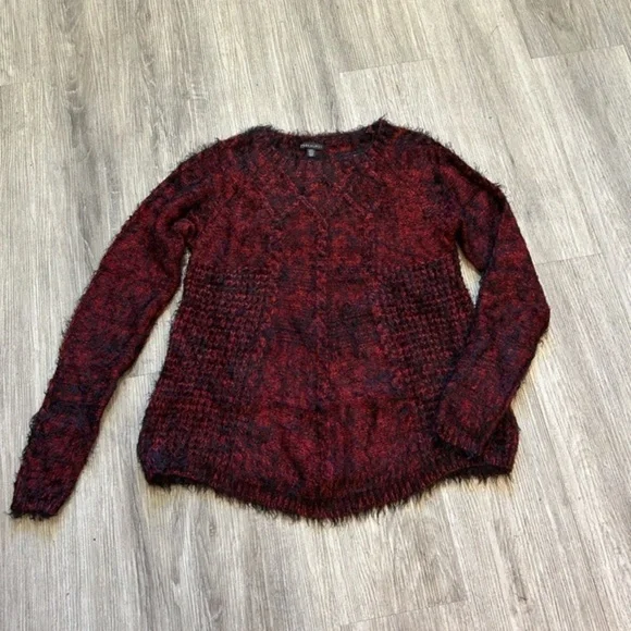 PARKHURST women’s soft red black long sleeve sweater. Excellent condition - Picture 2 of 8